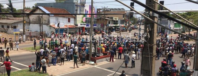 Protests over shortages in Puttlam