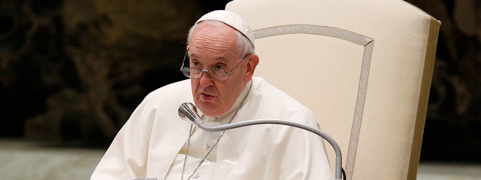 Pope urges dialogue for common good