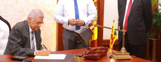 Sri Lanka’s new Prime Minister Ranil Wickremesinghe assumes duties