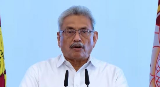 Sri Lankan President Rakapaksa calls for international help
