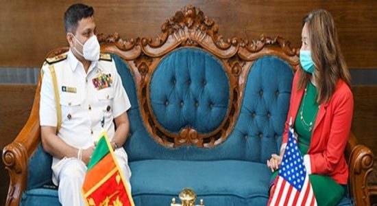 U.S. Ambassador meets Navy Commander