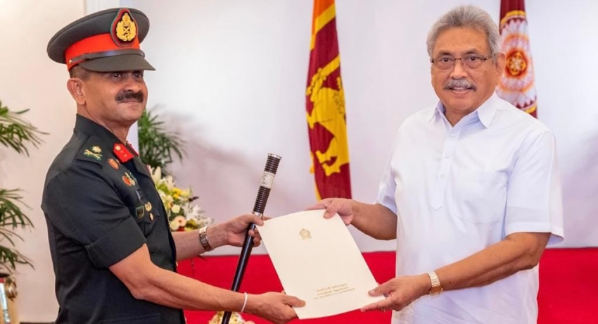 New Army Commander Accepts Letter of Appointment