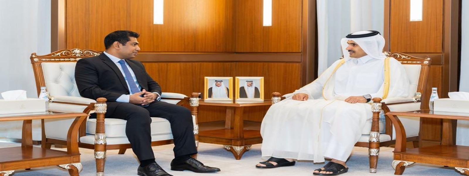Kanchana meets Qatar’s Energy Minister