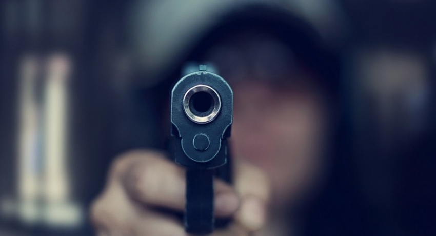 Fruit vendor shot dead in Mannin Market
