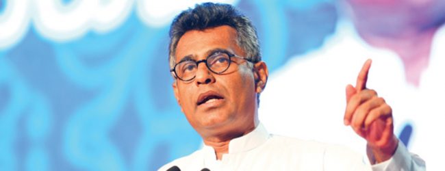 Patali Champika decides to go independent; Dismisses claims that he was expecting a ministry