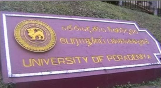 Peradeniya University closes, informs students to leave premises