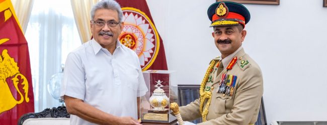 Army Commander visits President