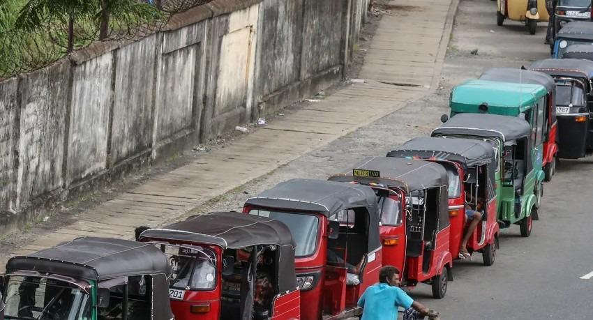Two deaths in fuel queues today (22); Both victims senior citizens