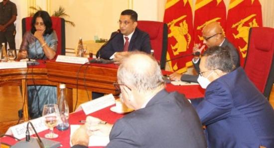 FM briefs diplomats in SL situation