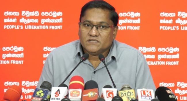 Will NOT sit and Govern with bandits: Vijitha Herath
