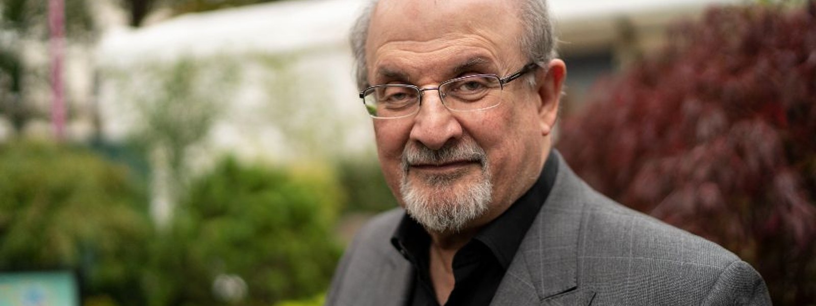 Author Salman Rushdie stabbed onstage