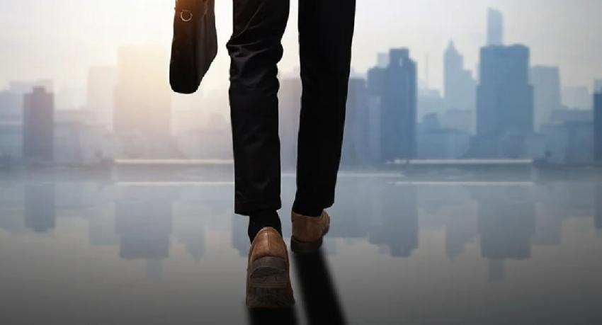 Wear suitable attire to work – Public Sector circular soon