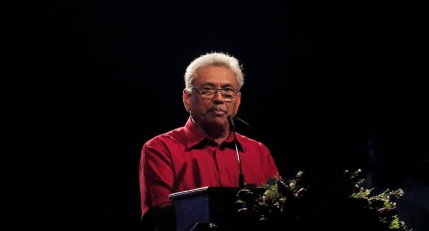Ex-President Rajapaka returns to Sri Lanka