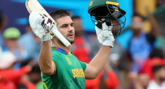 Rossouw's big day guides South Africa