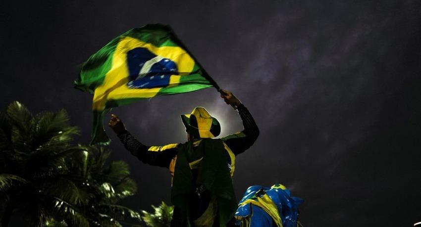 Brazil election goes to runoff as Bolsonaro outperforms polls