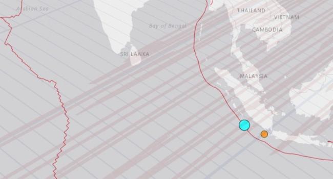 6.9 earthquake reported off the coast of Indonesia
