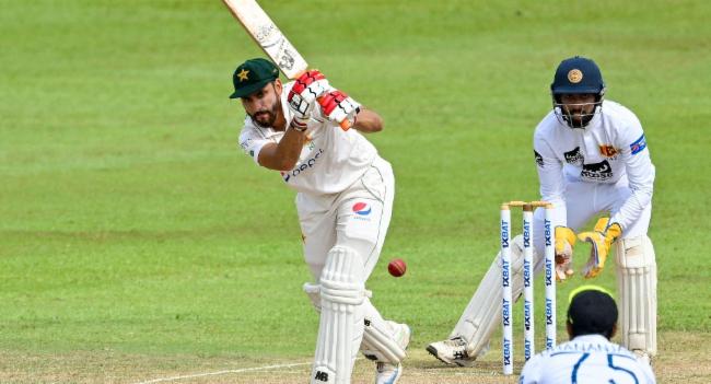 Pakistan beat Sri Lanka by an innings and 222 runs