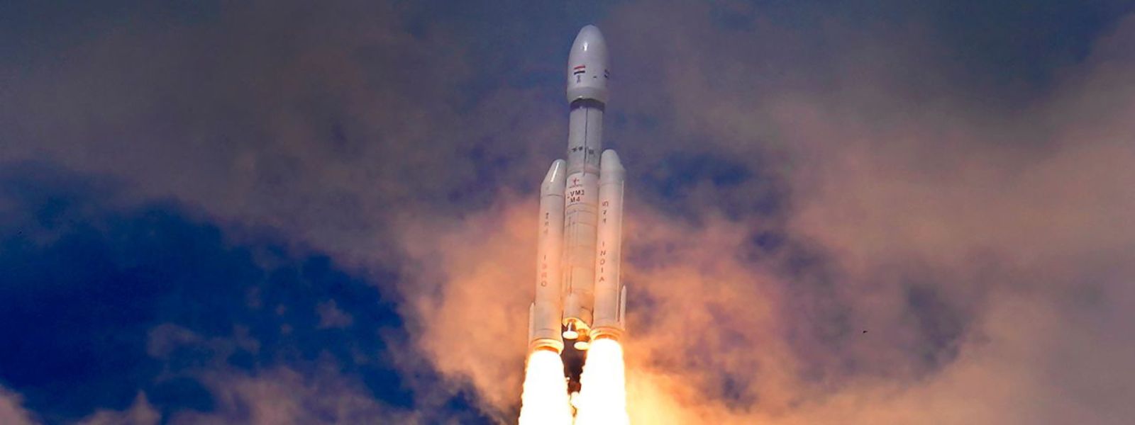 Russian Luna-25 spacecraft crashes on the moon