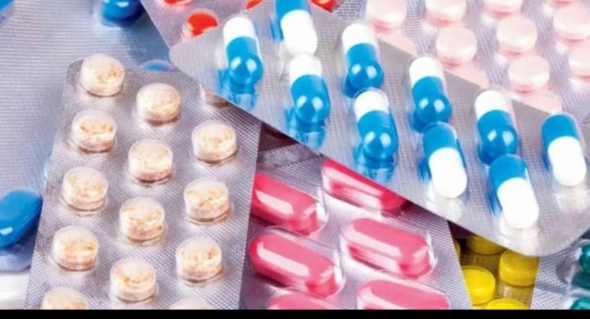 Expert Report on antibiotics to DG Health Services