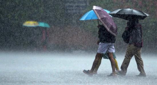 Heavy Showers in Parts of Sri Lanka Today