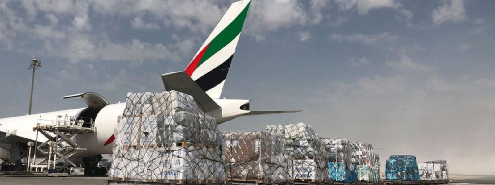 Emirates and Dubai Humanitarian Set Up Airbridge