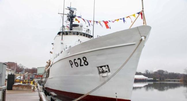 U.S. Transfers Another Coast Guard Cutter to Navy