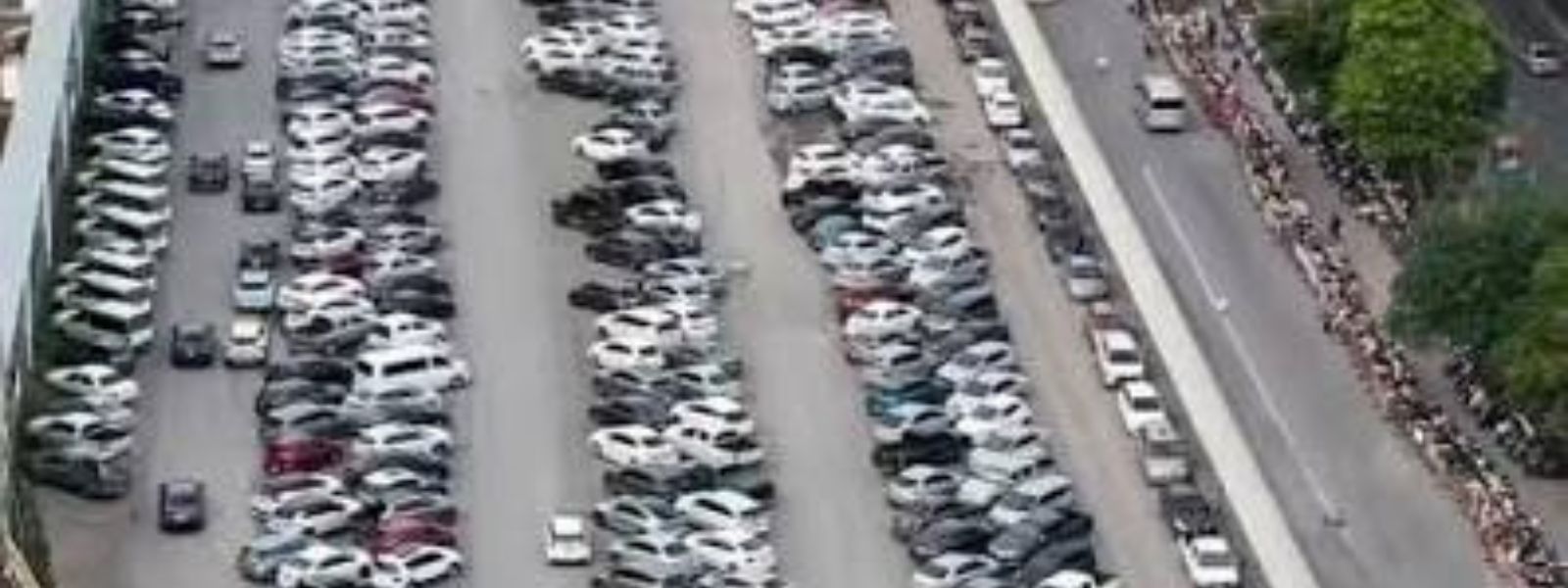 TikTok Hero Solving Bangkok’s Parking Nightmare