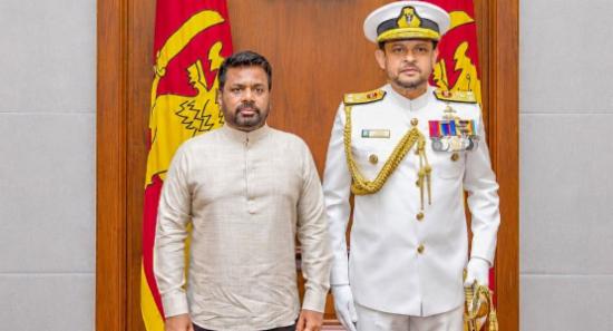 High-Level Navy Visit: President & Commander