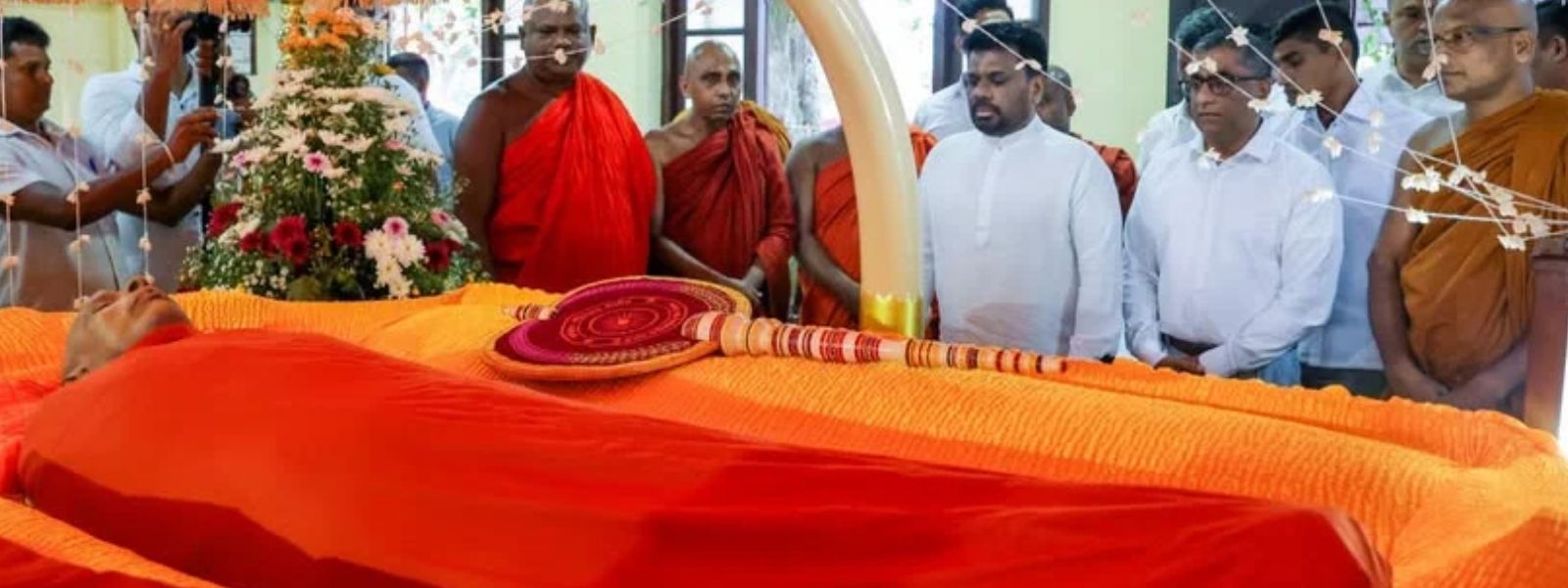 AKD Pays Respects to Late Siri Wimala Thera