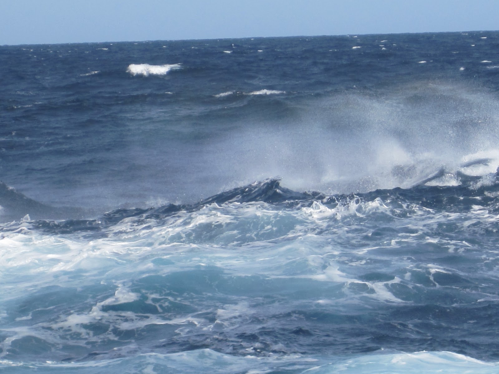 ලබන 23 වන දා දක්වා මුහුද රළු විය හැකියි