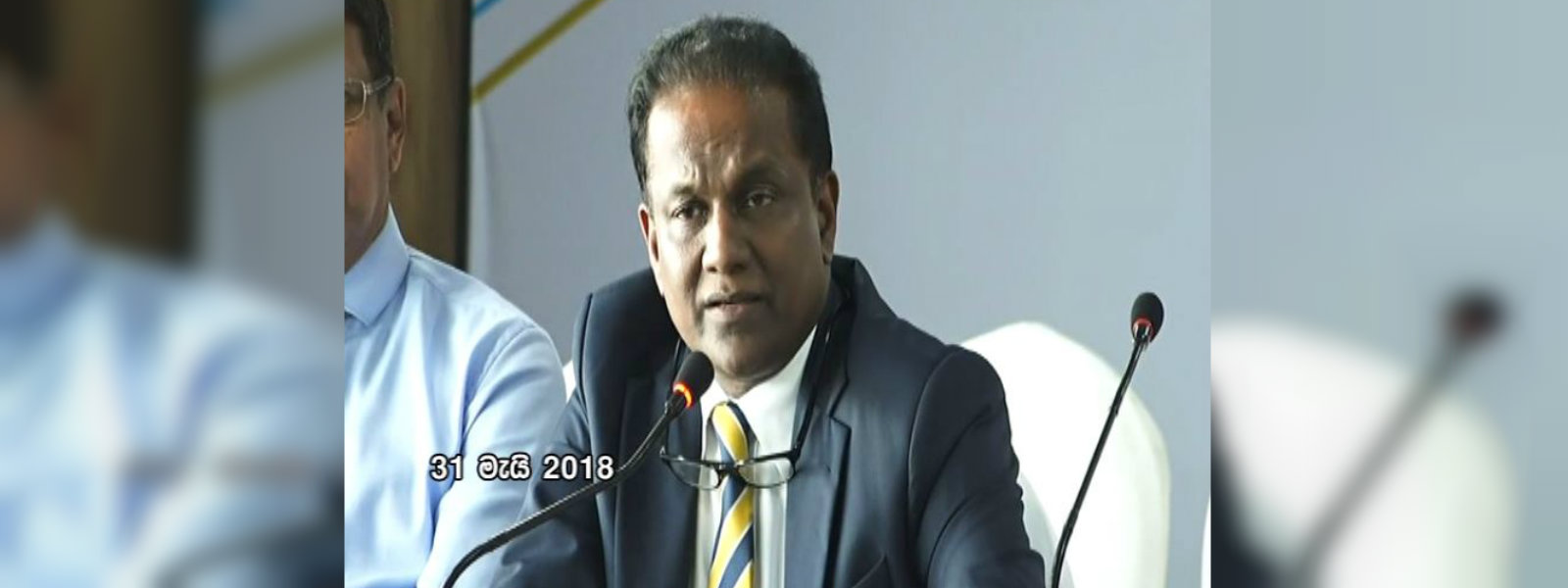 ක්‍රිකට් නිලධාරීන්ගේ පඩි වැඩි කළේ කාගේ වූවමනාවට ද?