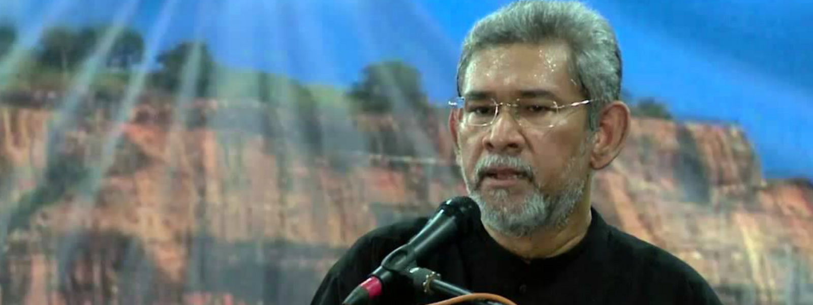 "රුසියාව සමග සබඳතා ශක්තිමත් කර ගත හැකියි"