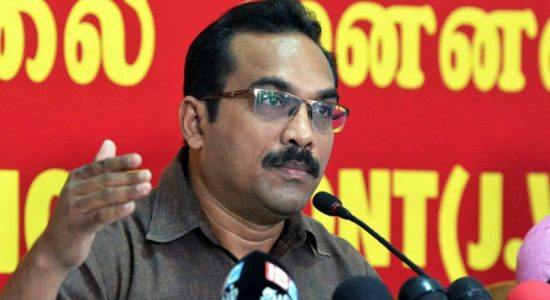 රනිල් අරලියගහ මන්දිරයේ සිටින්නේ කාගේ අනුමැතියෙන්ද?