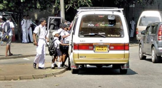 අලුත්වැඩියා නොකළ පාසල් බස් රථවලට වැඩ වරදින ලකුණු