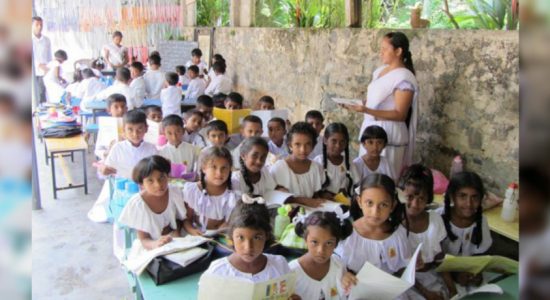 දහම් පාසල් පෙළ පොත් මෙතෙක් ලැබී නොමැති බවට චෝදනා