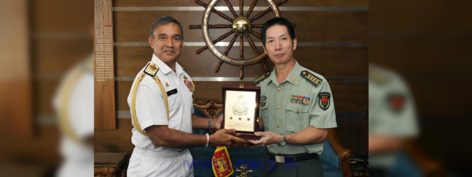 චීන ආරක්ෂක උපදේශක නාවික හමුදාපති හමුවෙයි