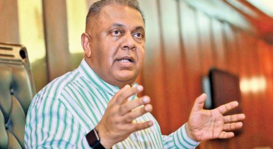 IMF නියෝජිතයින් හා මංගල සමරවීර අතර සාකච්ඡාවක් අද