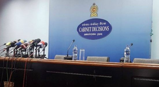ලංගමයට සුඛෝපභෝගී බස් රථ 37ක් මිලදී ගැනීමට අනුමැතිය