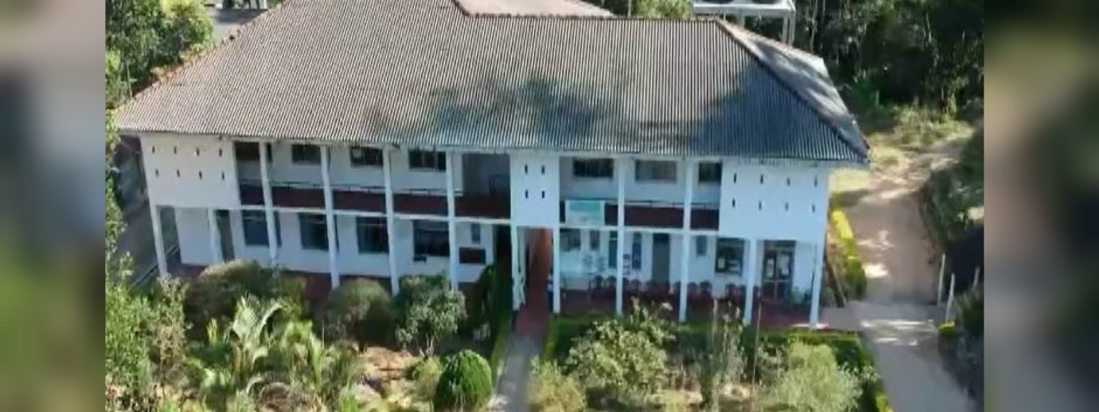 දේමෝදර ප්‍රාදේශීය රෝහල වැසේ