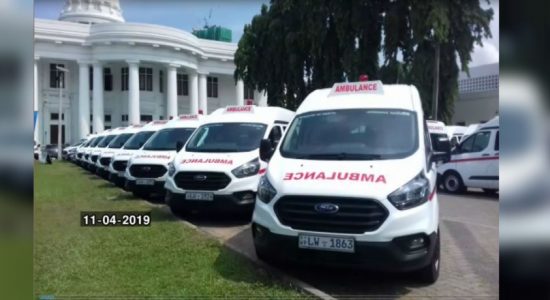 නවීණ පන්නයේ ගිලන් රථ 138 ක් බෙදා හැරේ 