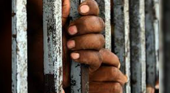 අවුරුද්දට සිරකරුවන් බැලීමට ඥාතීන්ට අවස්ථාවක්...