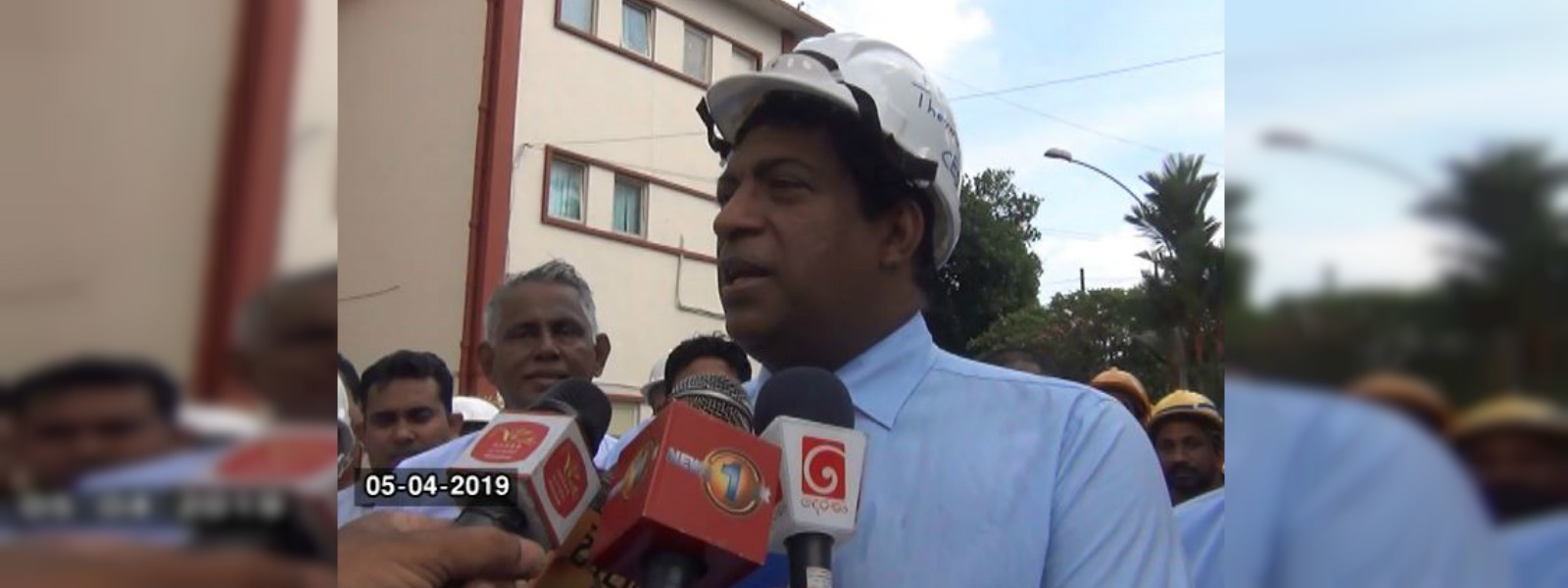 අප්‍රේල් 10 වන දා සිට විදුලි ඇණ හිටීම නැහැ....