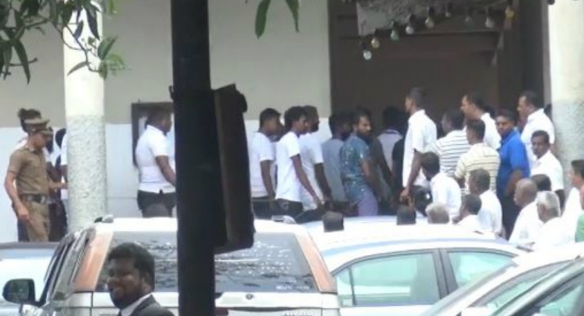 මිනුවන්ගොඩ ප්රචණ්ඩ ක්රියාවලට සම්බන්ධ 32 දෙනෙකුට ඇප