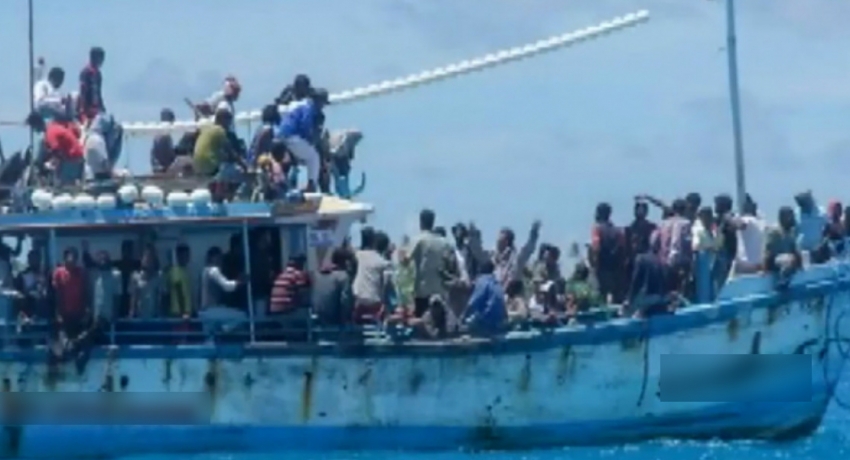 නීති විරෝධීව නවසීලන්තය බලා සංක්රමණය වීමට තැත් කළ 41 දෙනා ගාල්ල නාවික හමුදා වරායට