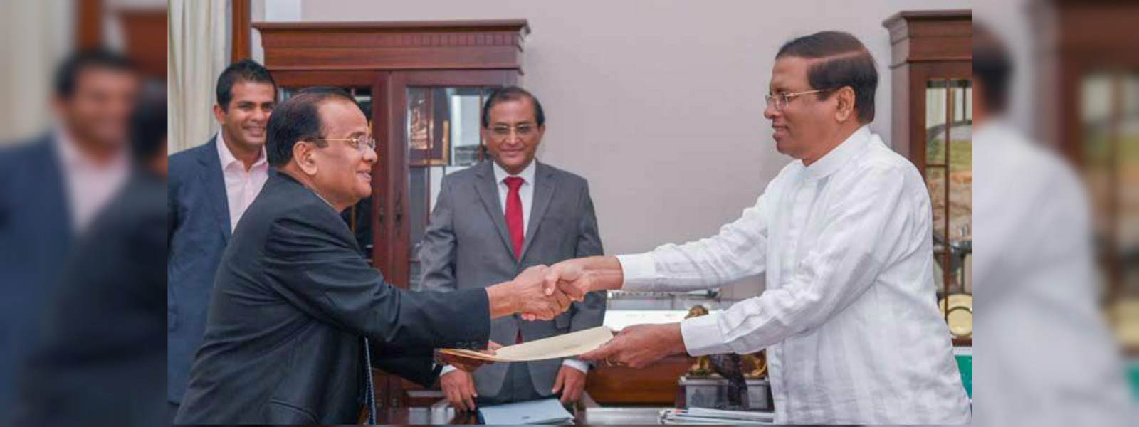ඒ.ජේ.එම් මුසම්මිල් බස්නාහිර පළාත් ආණ්ඩුකාර ධුරයට