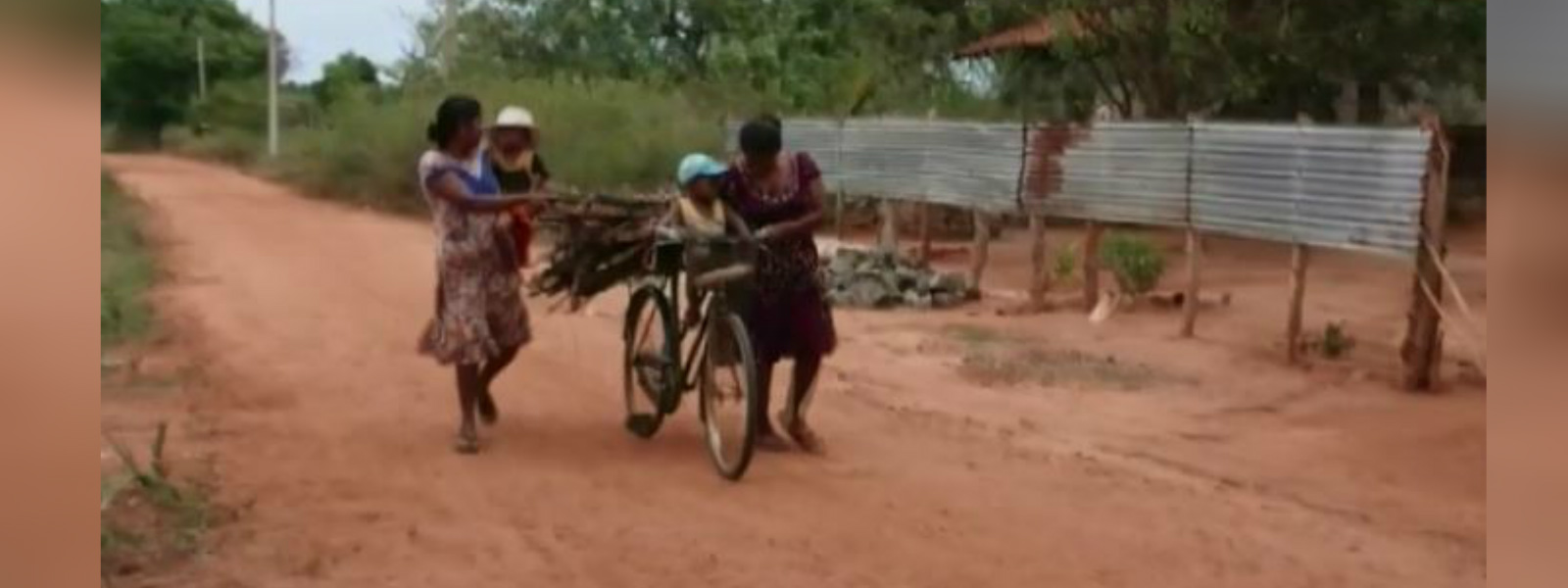 ගම්මැද්ද ගෙයින් ගෙට - 6වන දිනය