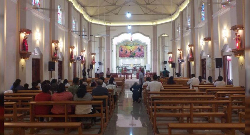 අප්රේල් 21 ප්රහාරයෙන් පසු කටුවාපිටිය දේවස්ථානය යළි විවෘත කෙරේ