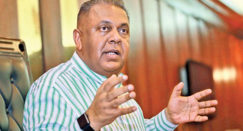 එ.ජා.ප. ජනපති අපේක්ෂකයා විය යුත්තේ සජිත් ප්රේමදාසයි – ඇමති මංගල සමරවීර කියයි