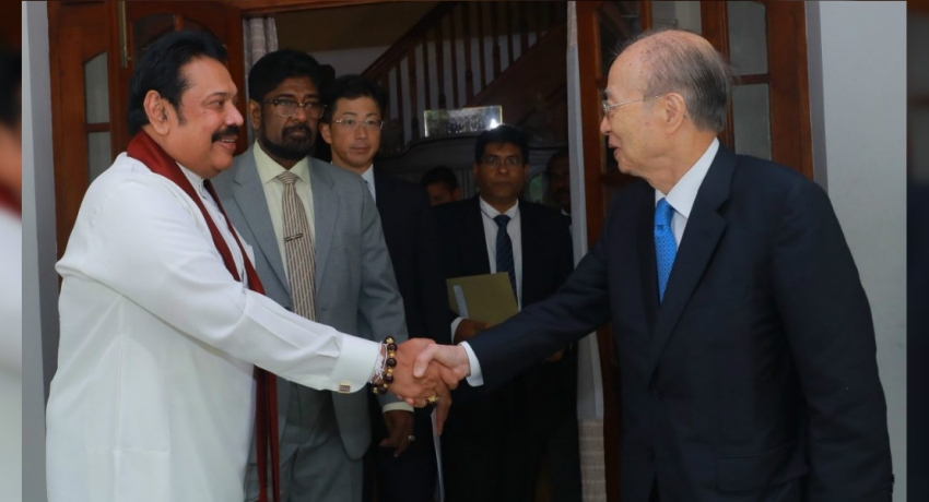 විපක්ෂ නායක සහ යසුෂි අකාෂි අතර හමුවක්