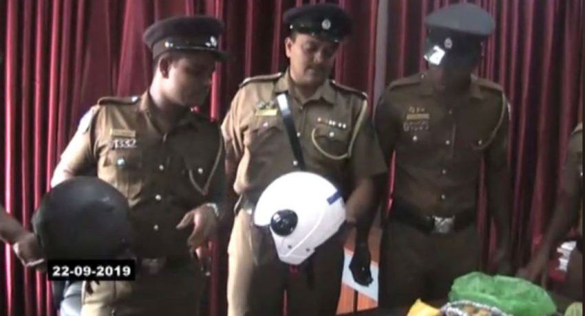 මවක හා දියණියක පැහැරගැනීමට සැලසුම් කළ සැකකරුවන් රඳවාගෙන ප්රශ්න කෙරේ